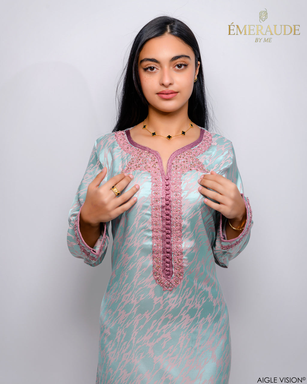 Bediaa Kemkha El Qamar - القمر